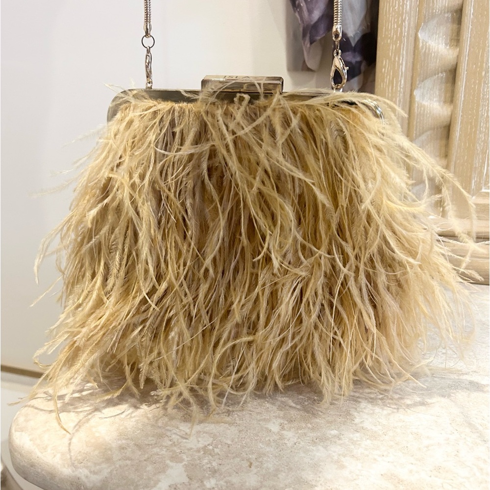VERY RARE & Beautiful ISLA Clutch / Shoulder Bag. Looks GREAT - Picture 5 of 16